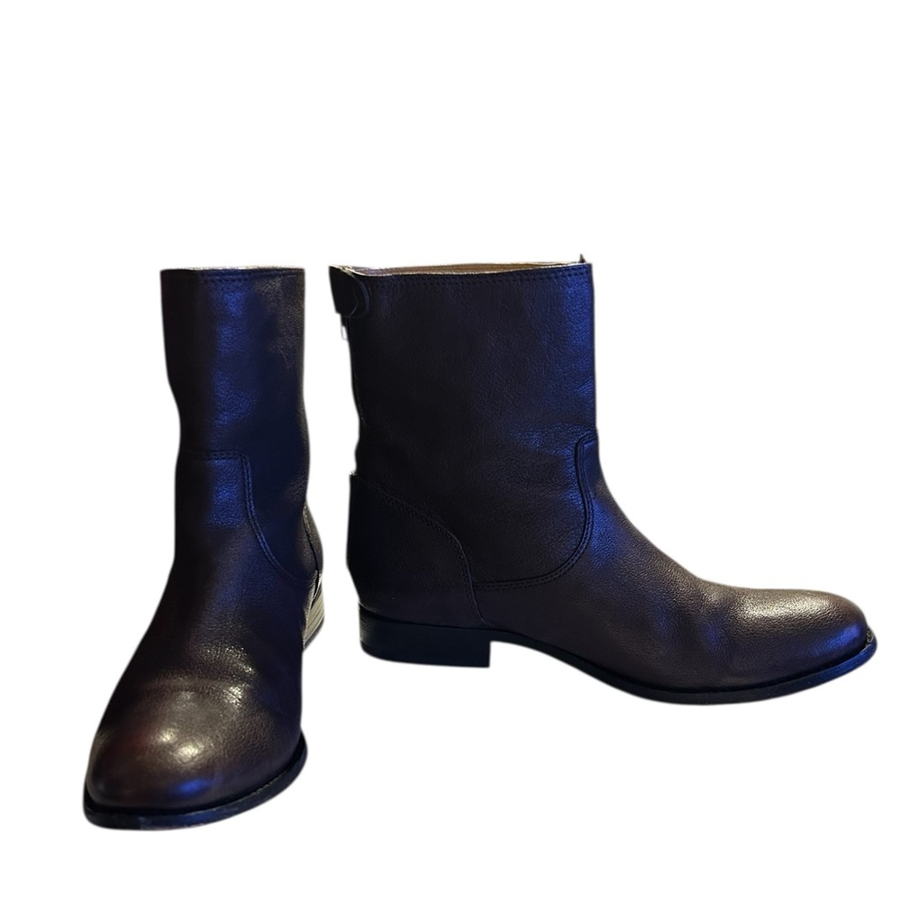 Frye Melissa Brown Button Back Zip Short Leather Boots – Size 9.5B